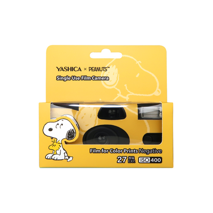 YASHICA x Peanuts Single Use Film Camera (X'mas Wonderland)